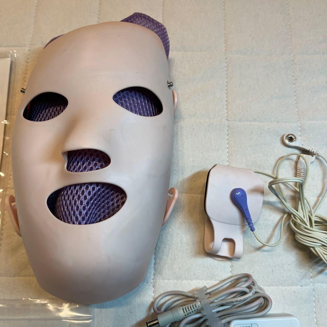 Moisteane IV スキンマスク　美顔器　説明書付き　箱あり