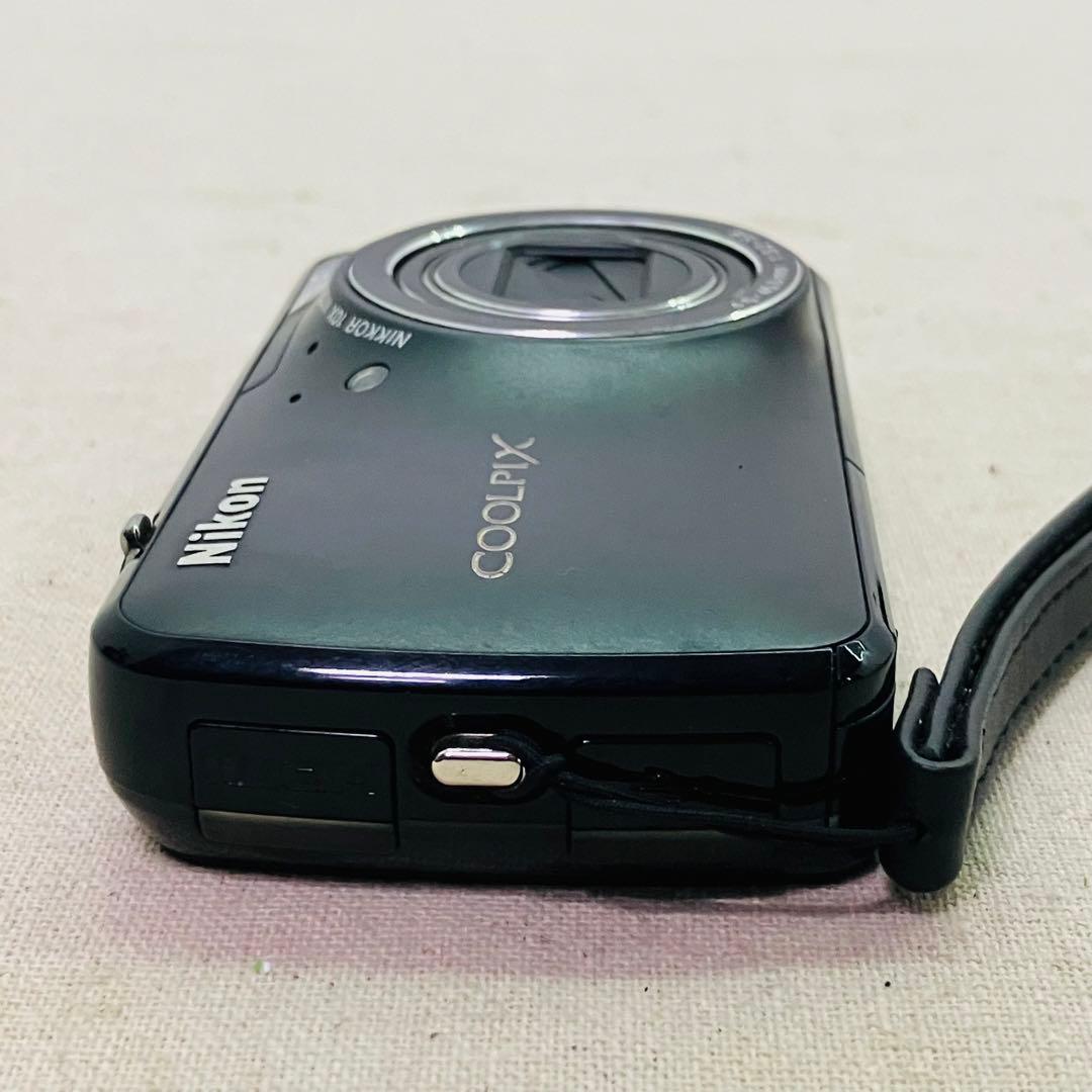 ニコン COOLPIX S800c Andoroid搭載 光学10倍ズーム