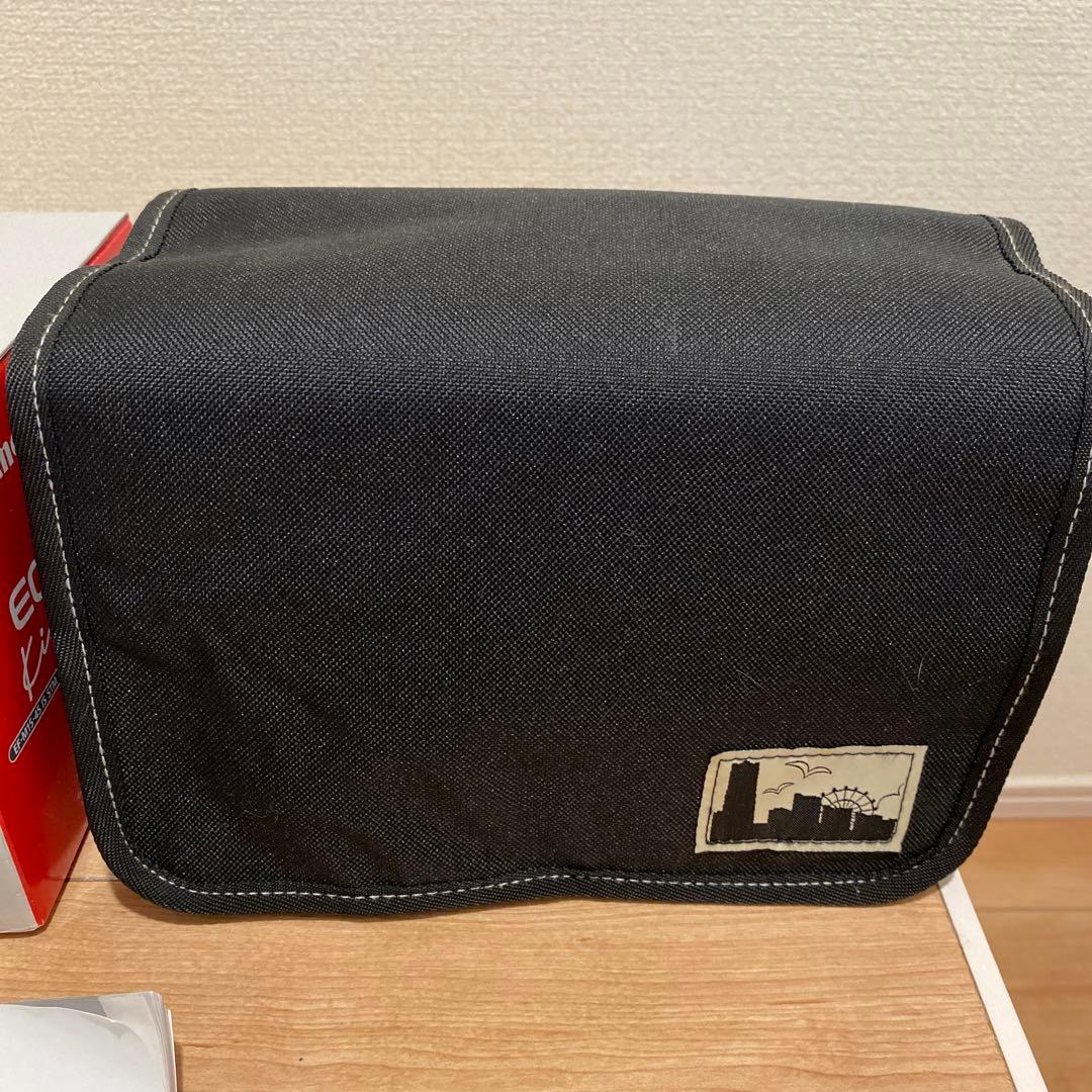 みやCanon EOS Kiss M ダブルズームキット ブラック