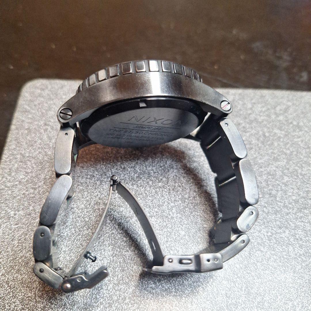 美品 NIXON 51-30 CHRONO ブラッククロノグラフ 箱・取説 - メルカリ