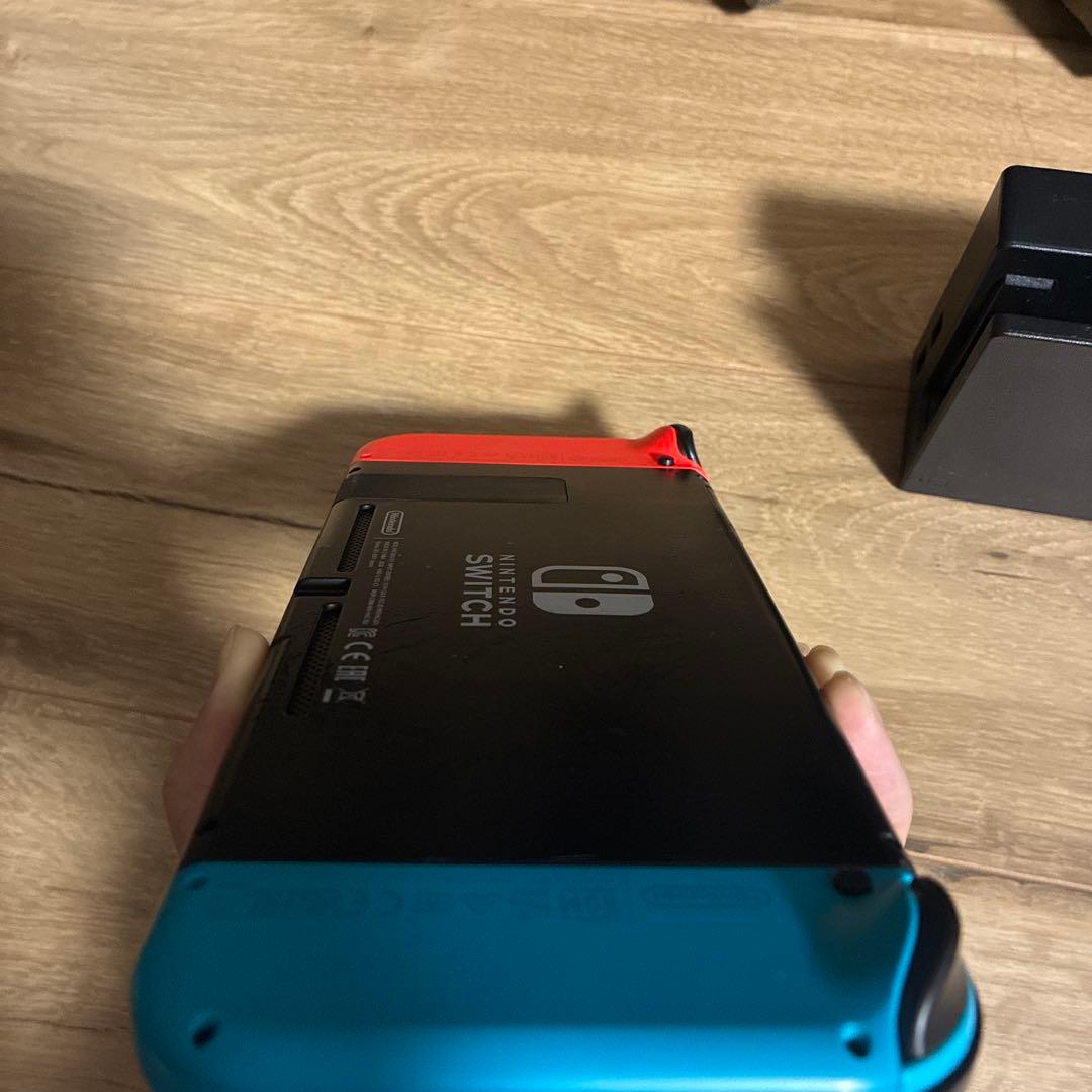 Nintendo Switch ネオンブルー/ネオンレッド 本体