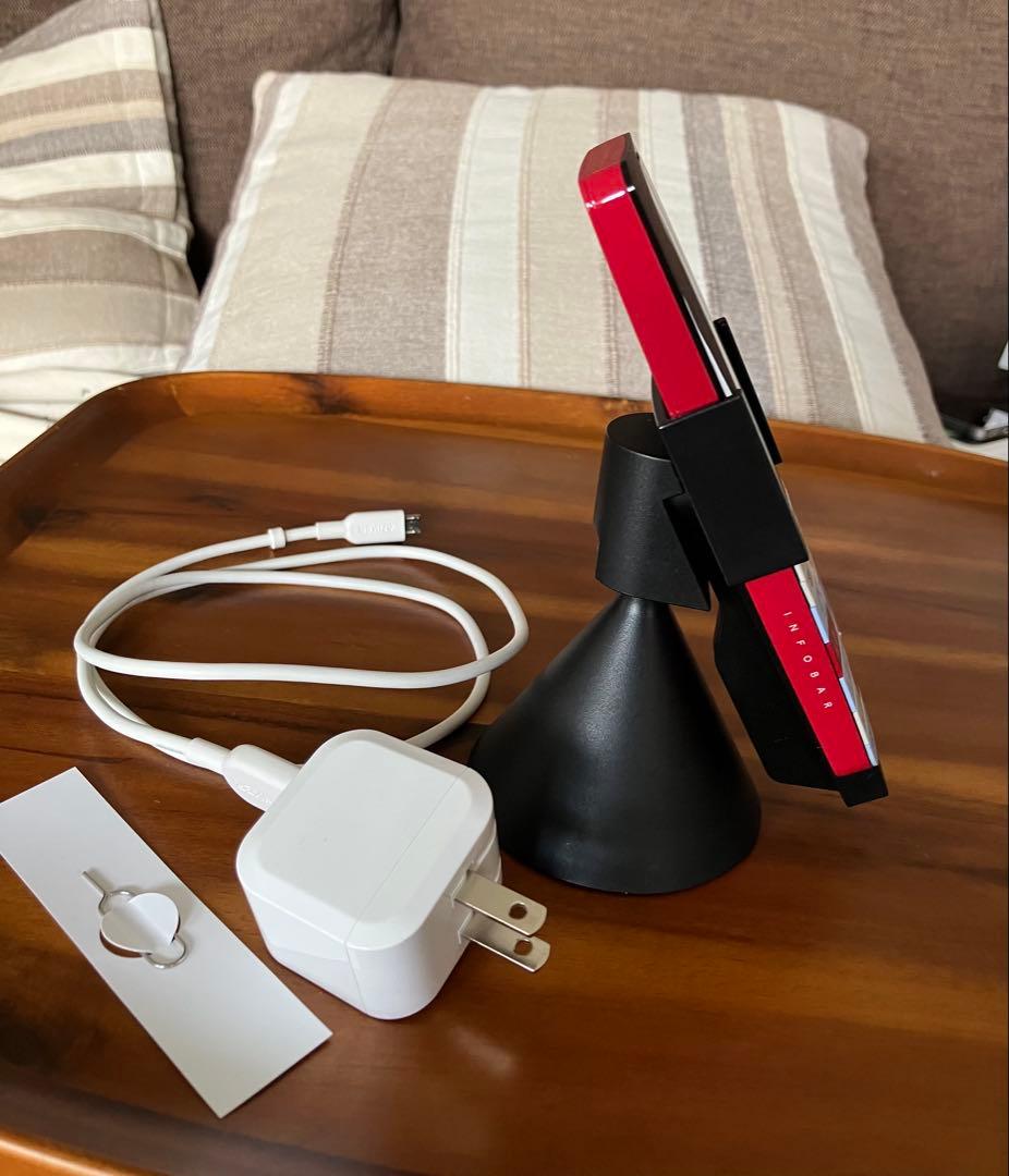 ☆美品☆京セラインフォーバーニシキゴイ☆すぐ使えます！SIMフリー！