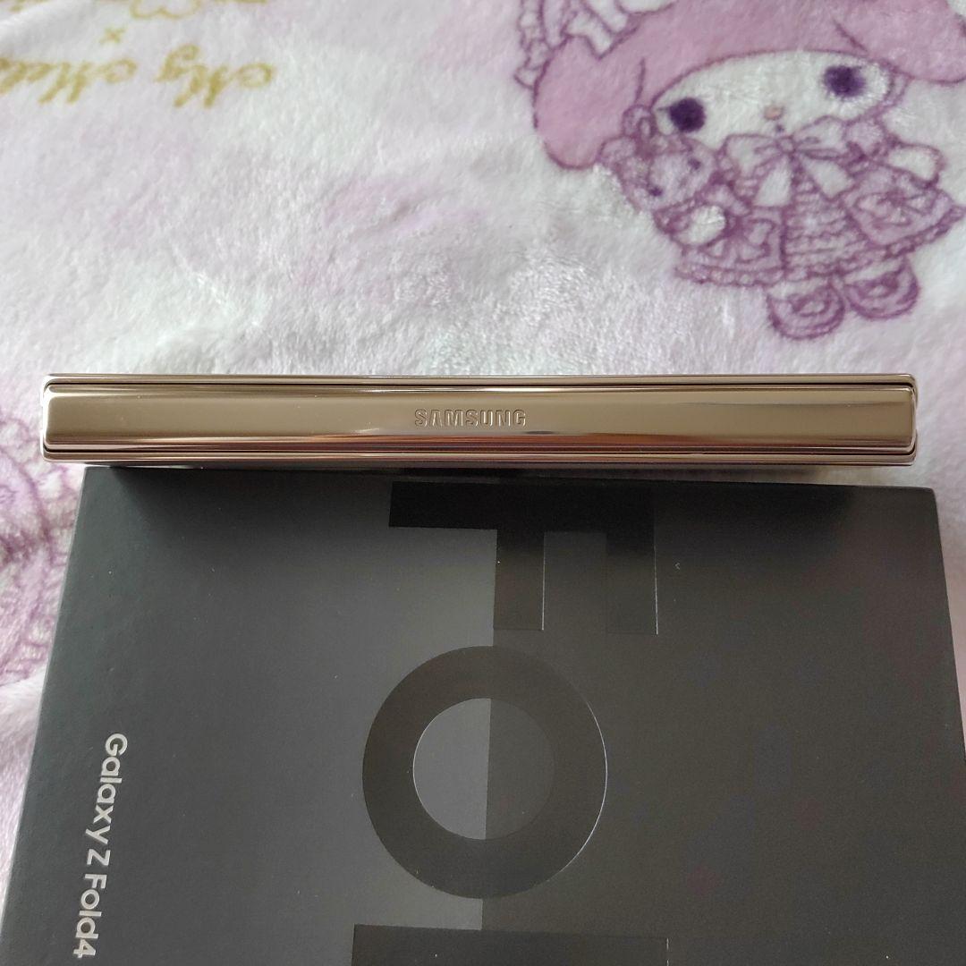 Galaxy Z Fold 4 1TB 台湾版　純正ケース沢山　SM-F9360