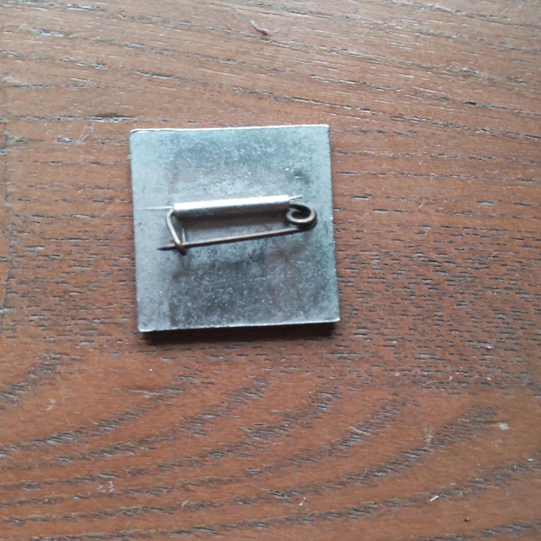 ドラえもん SHO-4 記者バッチ？ 小学館小学館4年生？ - メルカリ