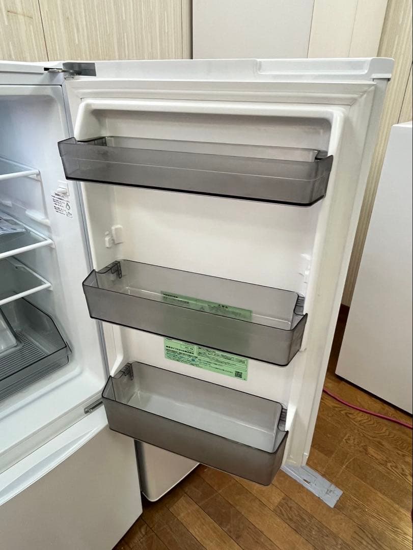 美品 TOSHIBA 2023年 153L 2ドア 右開き GR-U15BS(W