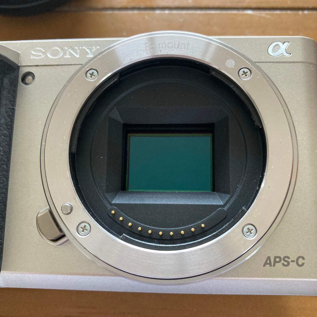 【作例あり】SONY α6000 16-50レンズ ミラーレス