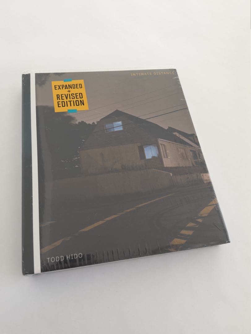 アート・デザイン・音楽 TODD HIDO: INTIMATE DISTANCE EXPANDED Todd Hido: Intimate Distance (Revised and Expanded Edition) (2025