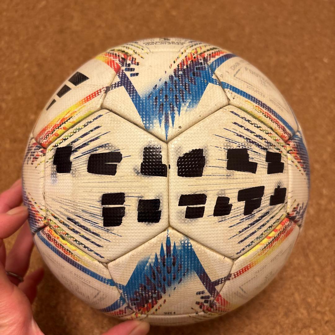 adidas 4号球 FIFA ワールドカップ 2022 カタール - メルカリ