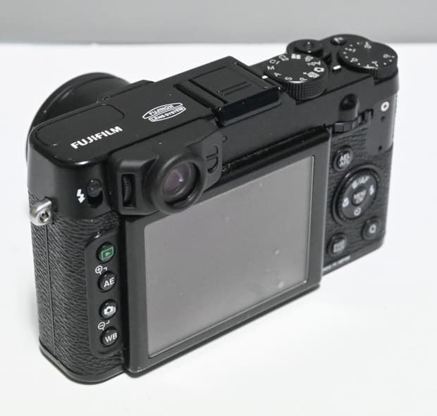 FUJIFILM X20 ブラック 本体・箱・説明書付き　その他付属品たくさん！