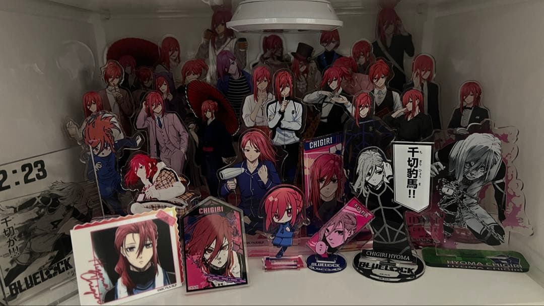 ブルーロック 千切豹馬 アクスタ 缶バッジ まとめ売り ドン・キホーテ