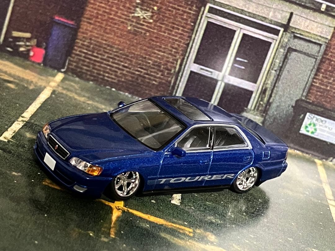 トミカリミテッド ツアラー セダン 1/64 ミニカー 改造 - メルカリ