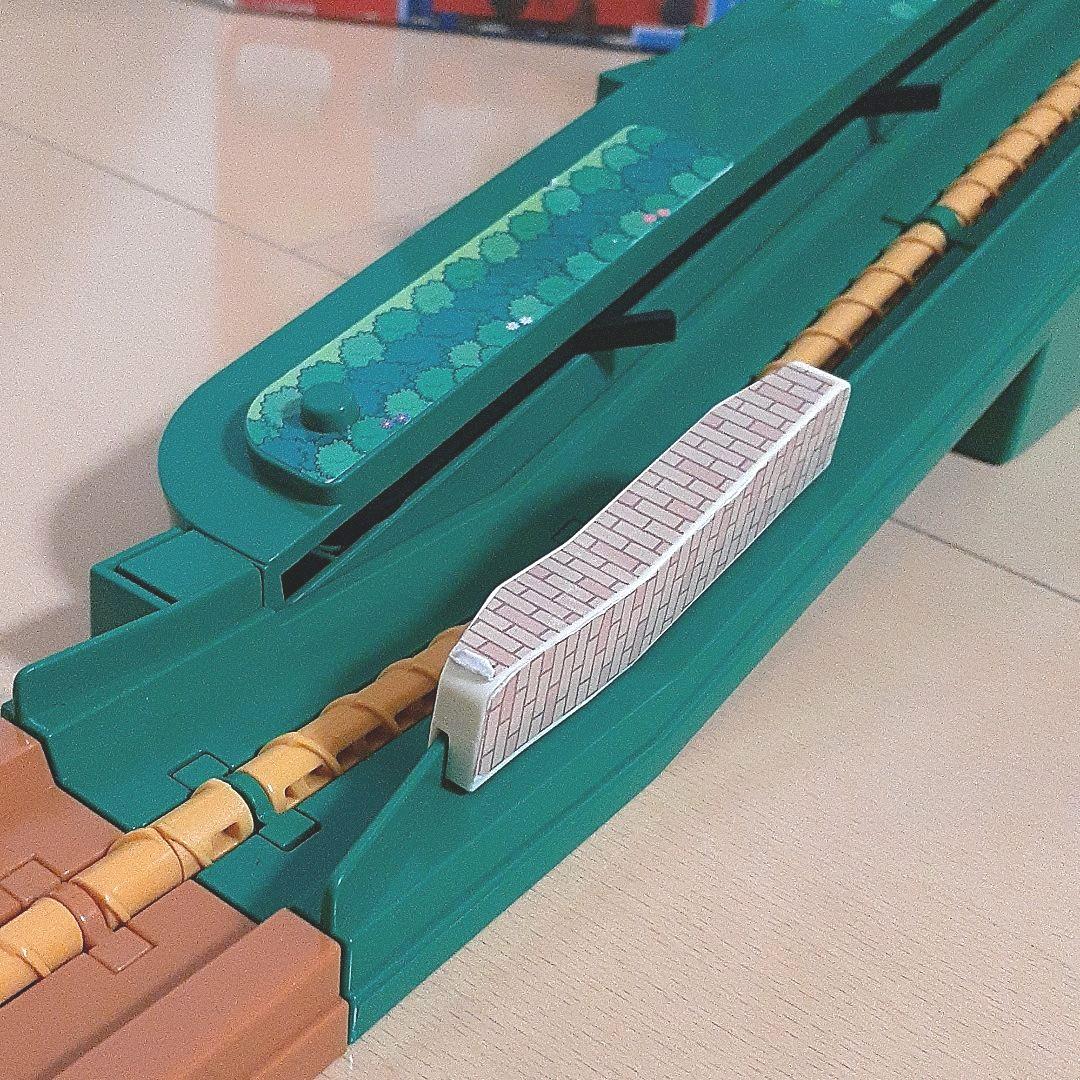 トミカトーマス すいすいレールロード トーマス&クランキー - メルカリ