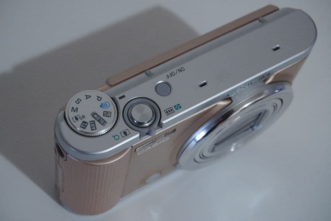 【値下げ】CASIO EXILIM EX-ZR1800 ゴールド