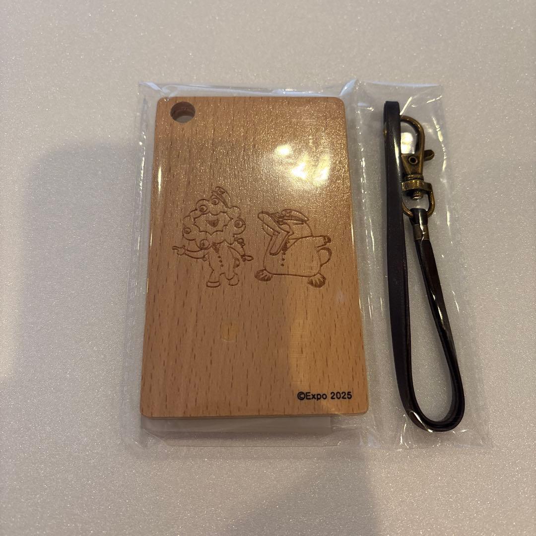 関西万博2025 ミャクミャクICOCA オリジナル木製パスケースB - メルカリ
