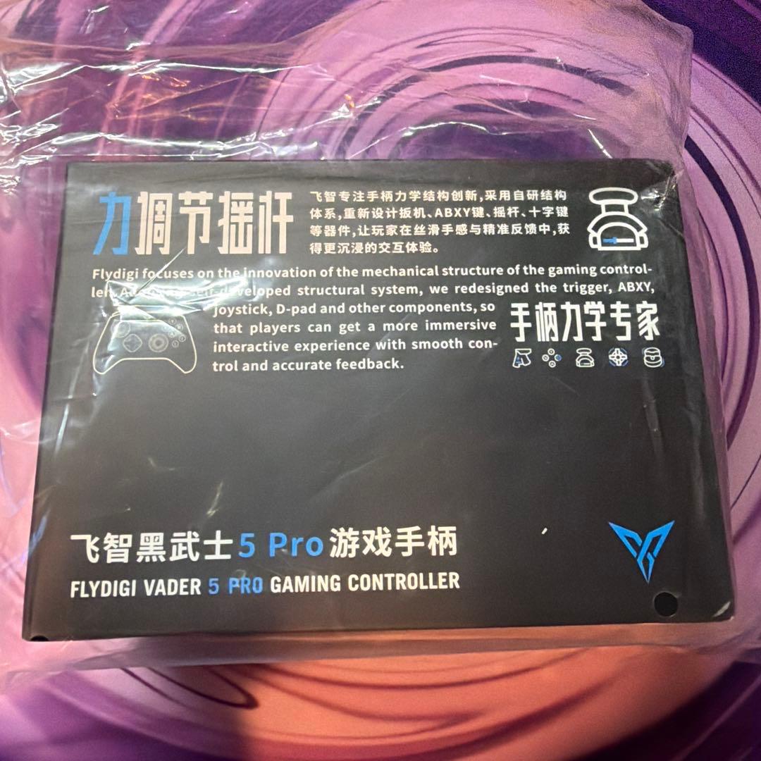Flydigi Vader5 Pro ゲームコントローラー 本体