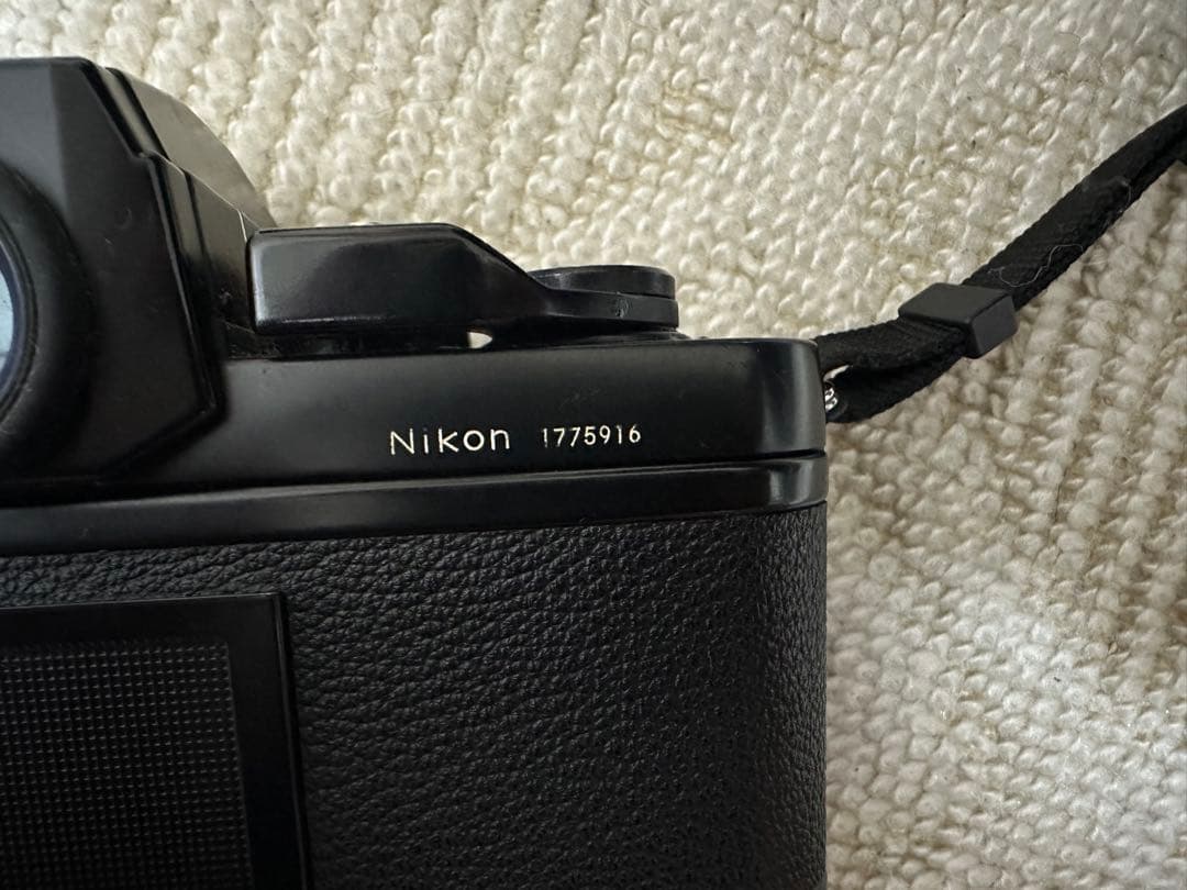 Nikon F3 一眼レフカメラ レンズ付き