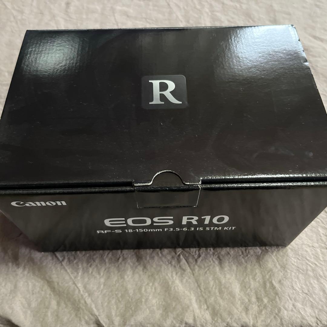 Canon EOS R10 ボディ 予備バッテリー付き