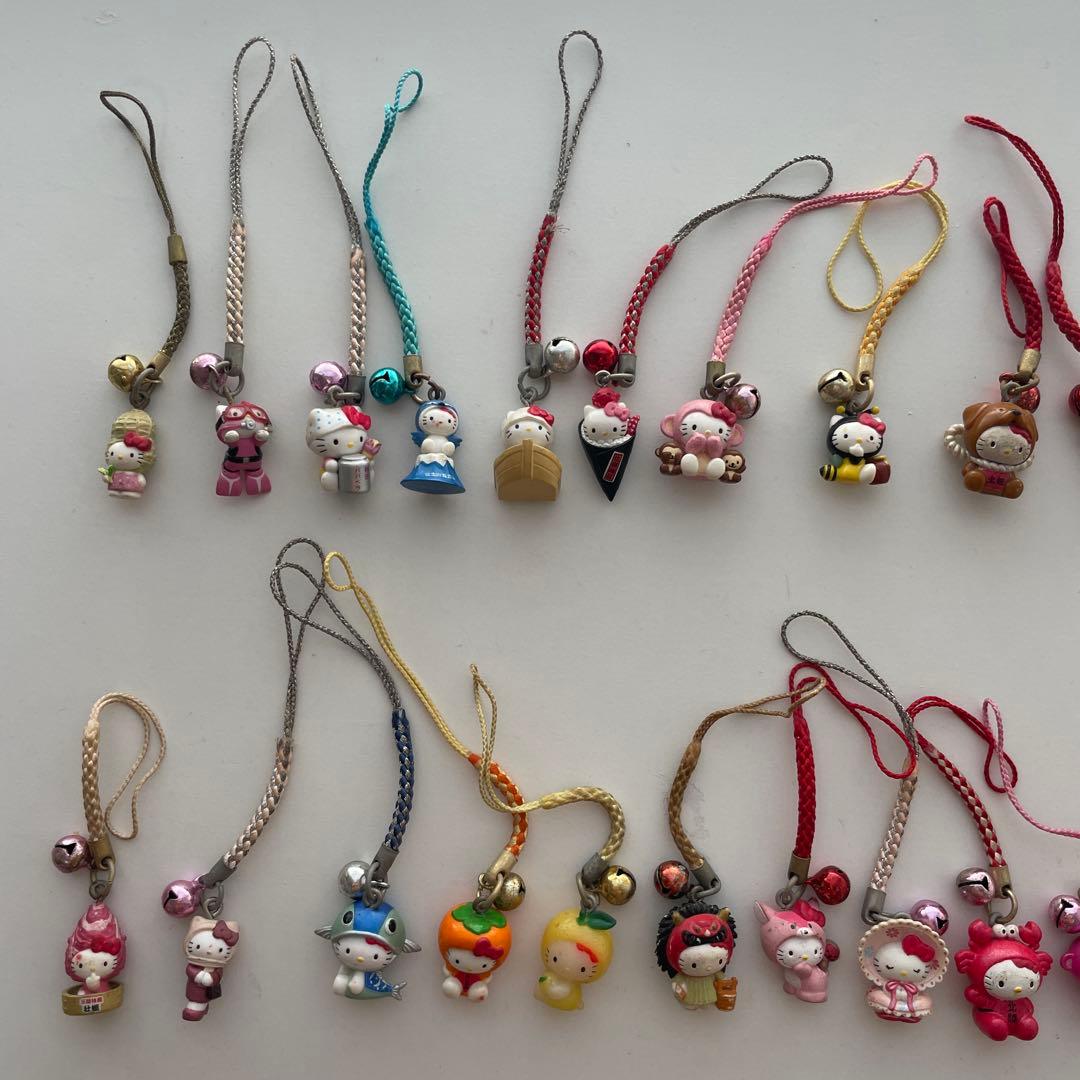 ご当地キティ 焼きそばコラボ 54個+9個セット