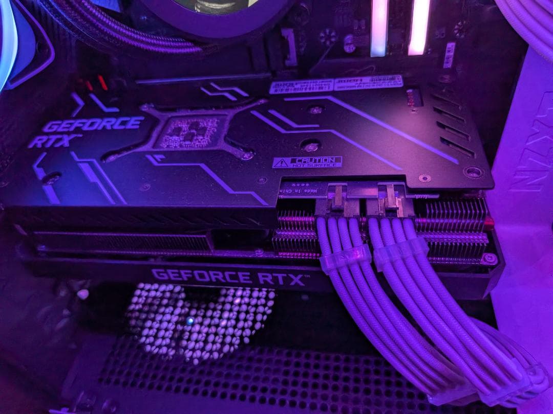 NVIDIA GEFORCE RTX 3070TI 中古