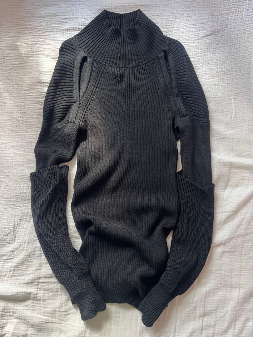 FUMIKA_UCHIDA リブニット 34 FUMIKA UCHIDA / フミカウチダ | リブ ハイネック スリット ニット