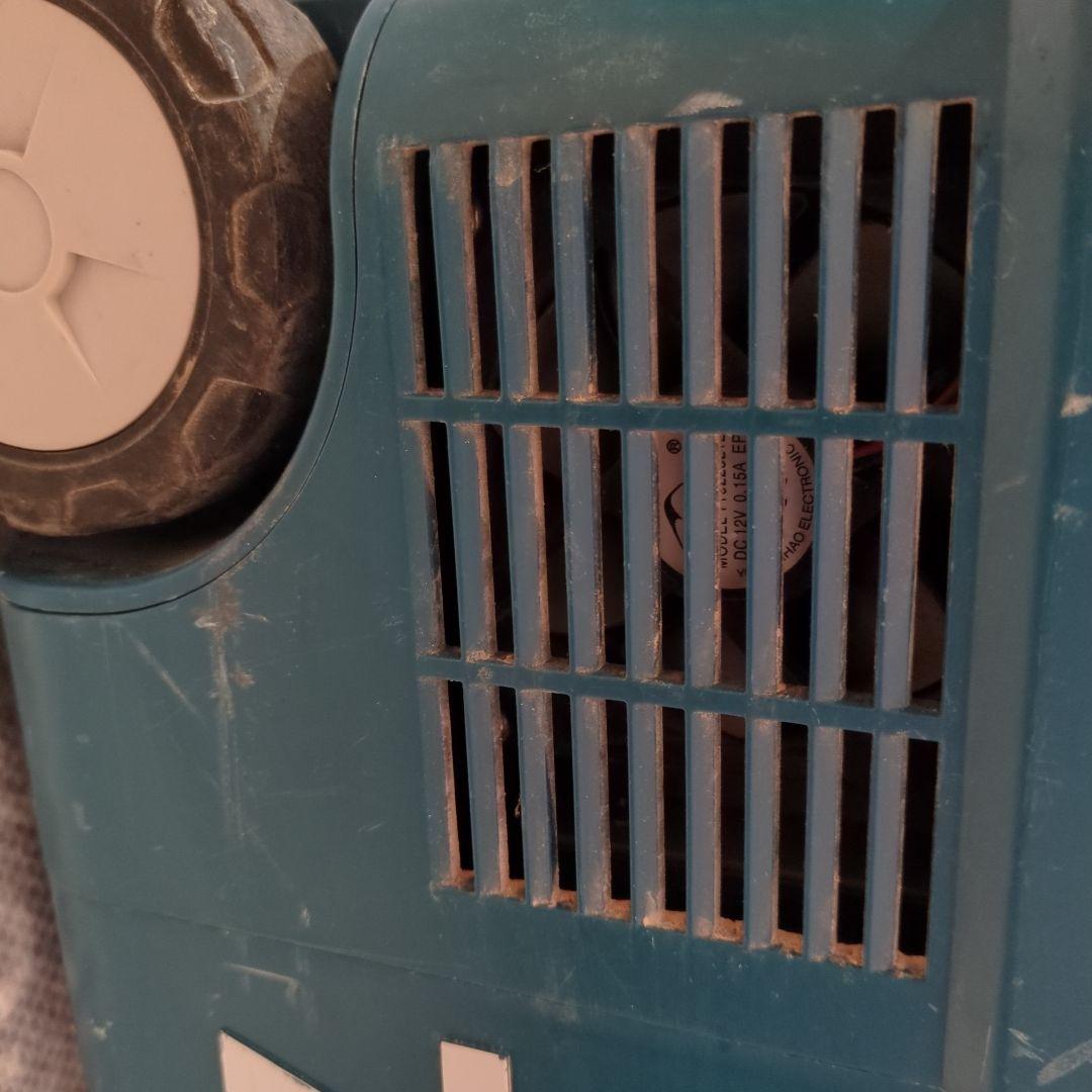 【ジャンク品】Makita ポータブル冷温庫 CW1 180D 20L