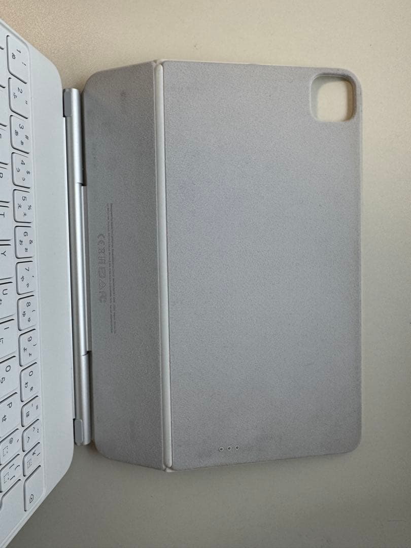 Magic Keyboard iPad 11インチ