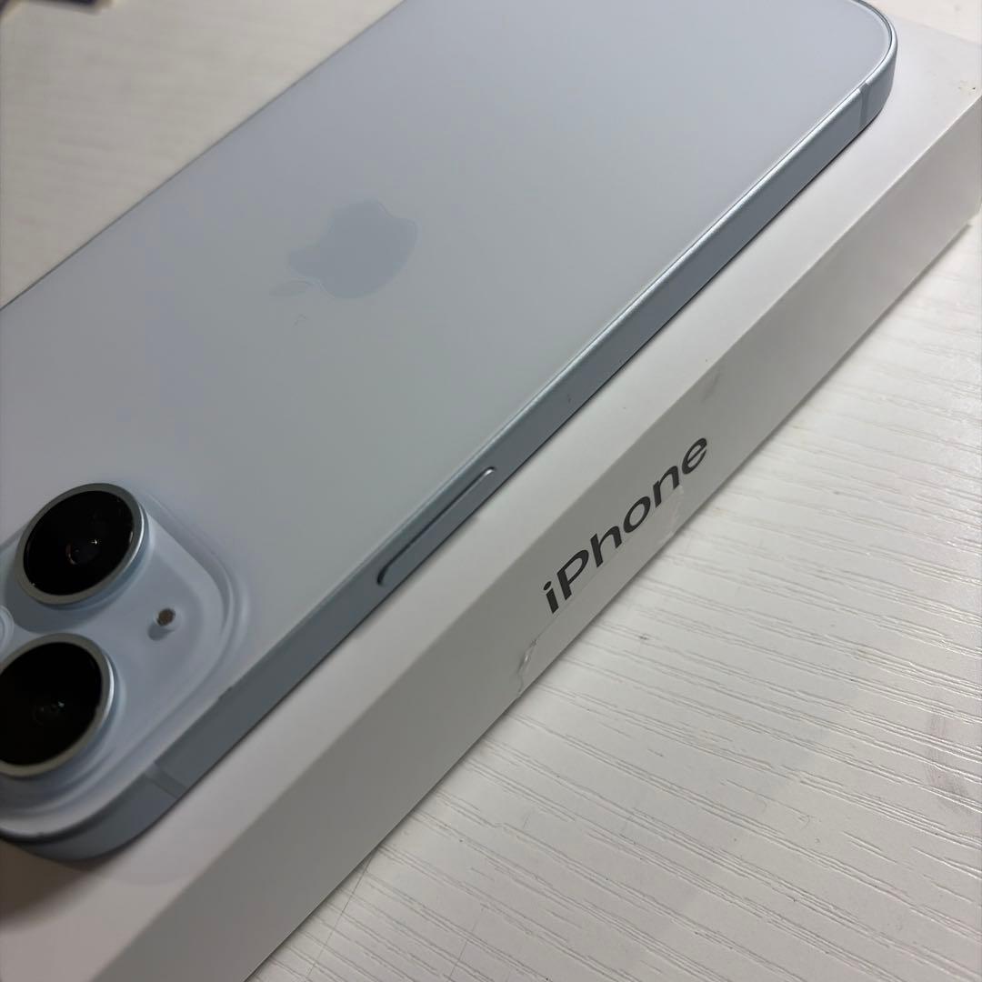 りーりん iPhone15 128GB ブルー SIMフリー 極美品