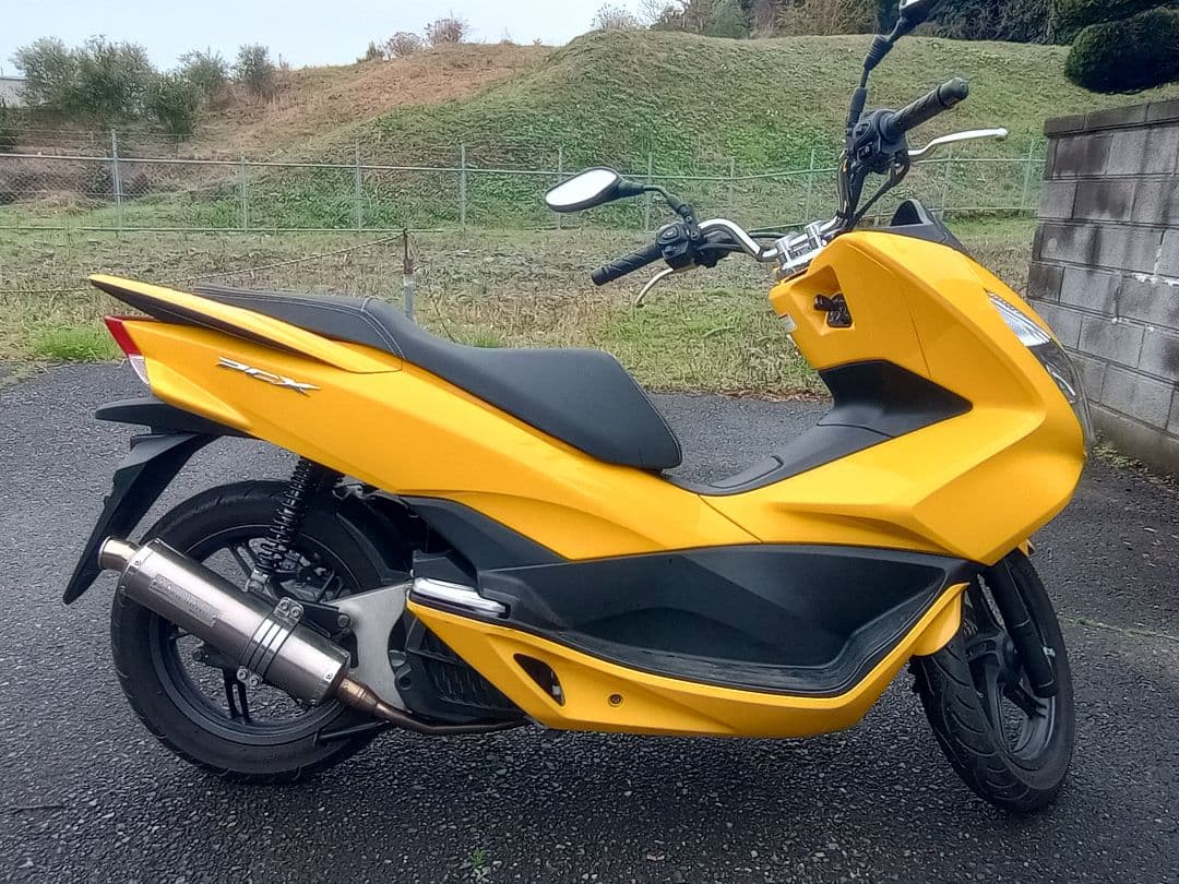 オペさま専用】pcx125 jf56 純正カウルセット クリッパーイエロー