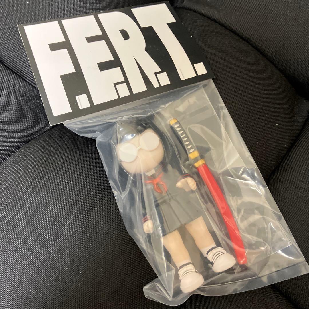 FAR EAST RIOT TOY 日常に生きるやよいちゃん 黒いスニーカー - メルカリ