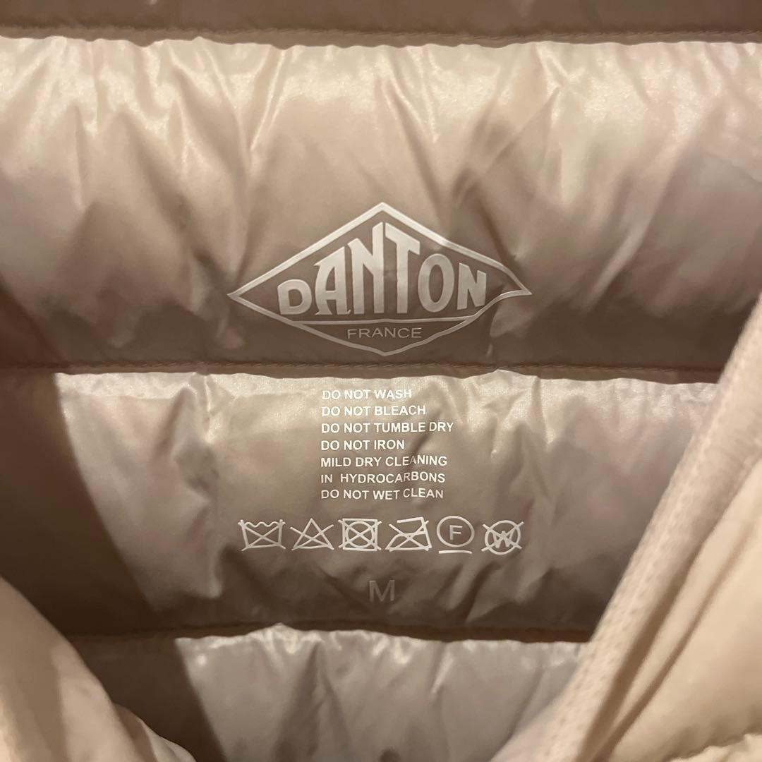 《美品・訳あり》DANTON インナーダウンベスト　サンドベージュ　Mサイズ