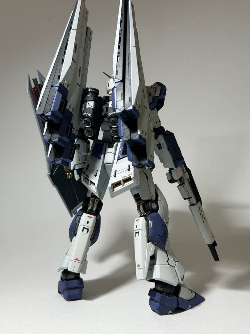 RGνガンダム 全塗装 完成品 - メルカリ