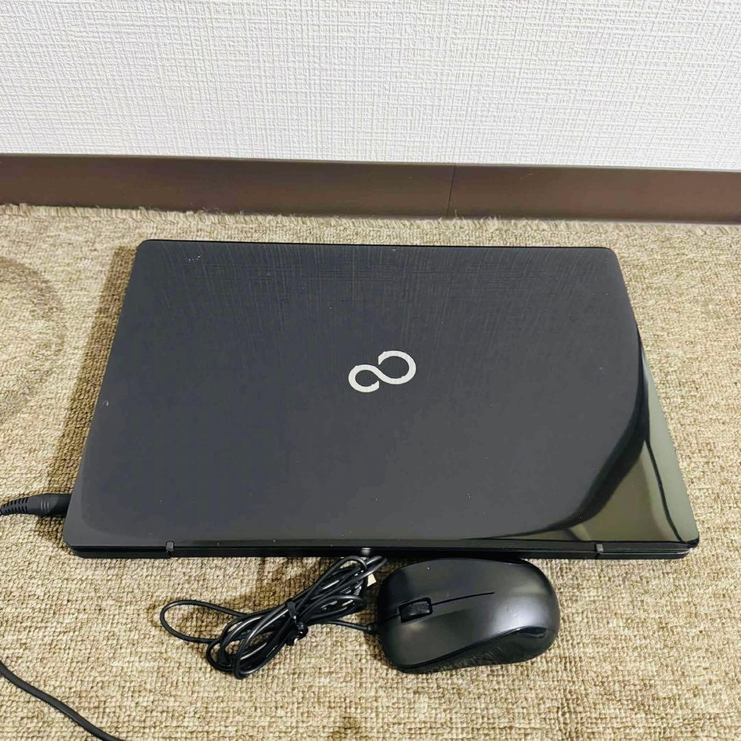 S226 富士通ノートパソコンSSD高速WEBカメラWindows11オフィス付