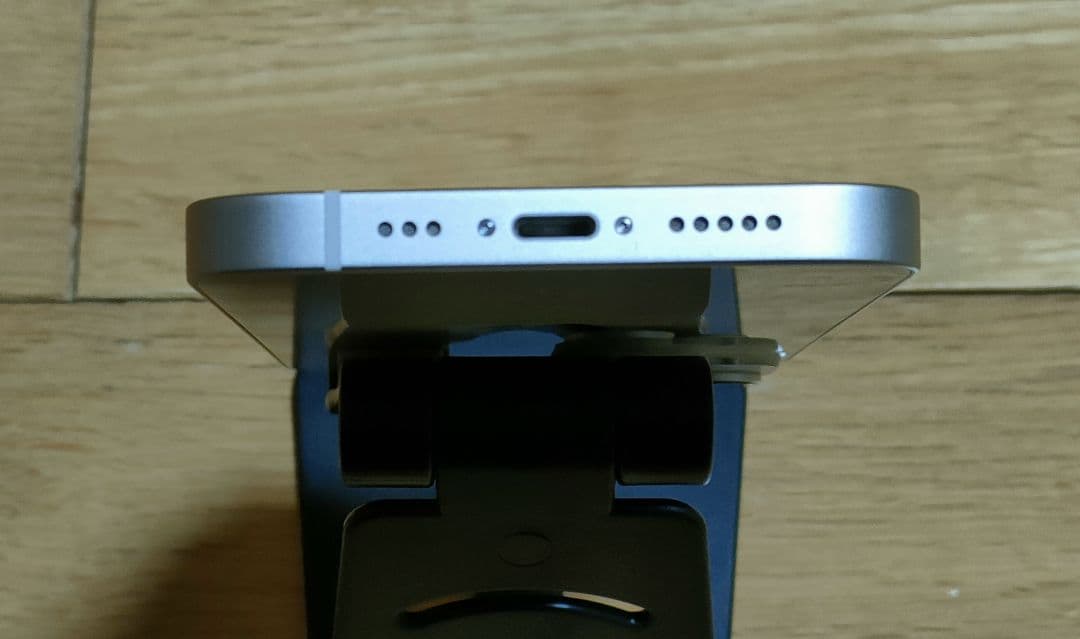 k*n様 美品 iPhone14 スターライト SIMフリー 128GB 利用制