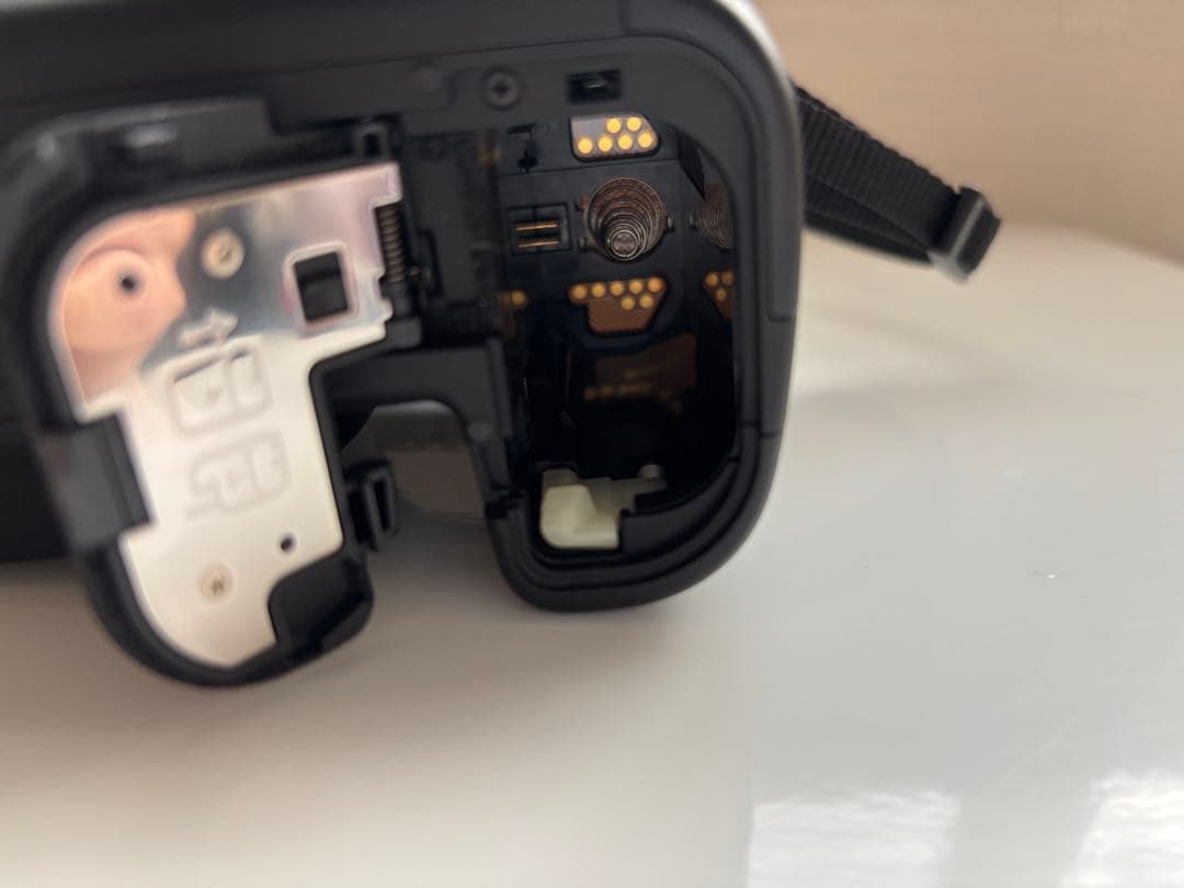 Canon EOS 6D デジタル一眼レフカメラ　本体