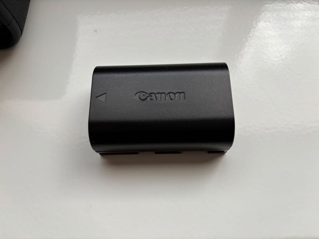 Canon EOS 6D デジタル一眼レフカメラ　本体