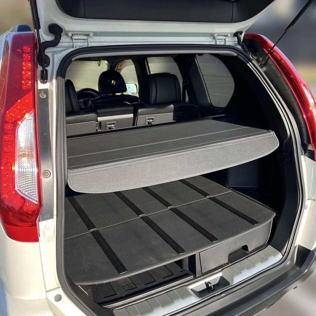 ホ*ん様 【純正品】エクストレイル T31『トノカバー』 - メルカリ