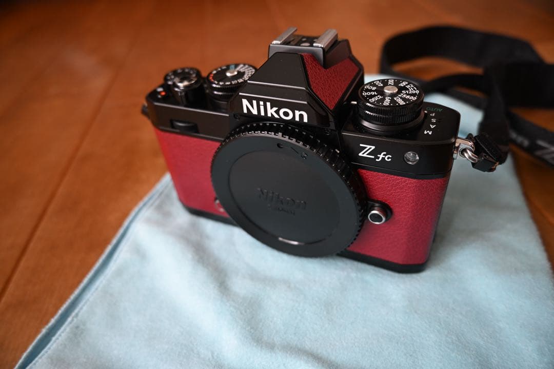 Nikon Z fc black ミラーレスカメラ 本体