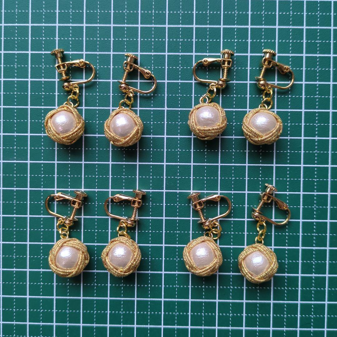 《shoco》水引イヤリング　玉結びとコットンパール