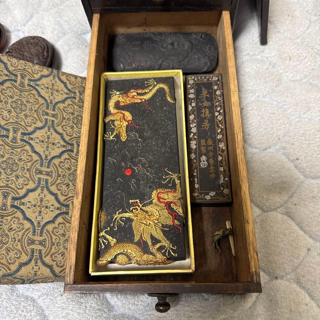 古箱付き文房用具 まとめ 硯 印鑑 鶏血石 墨 在銘 刻字 詩文 - メルカリ