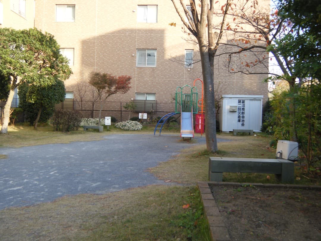 実写美⭕️【動作確認済】FUJIFILM 防水 FinePix Z33WP　緑