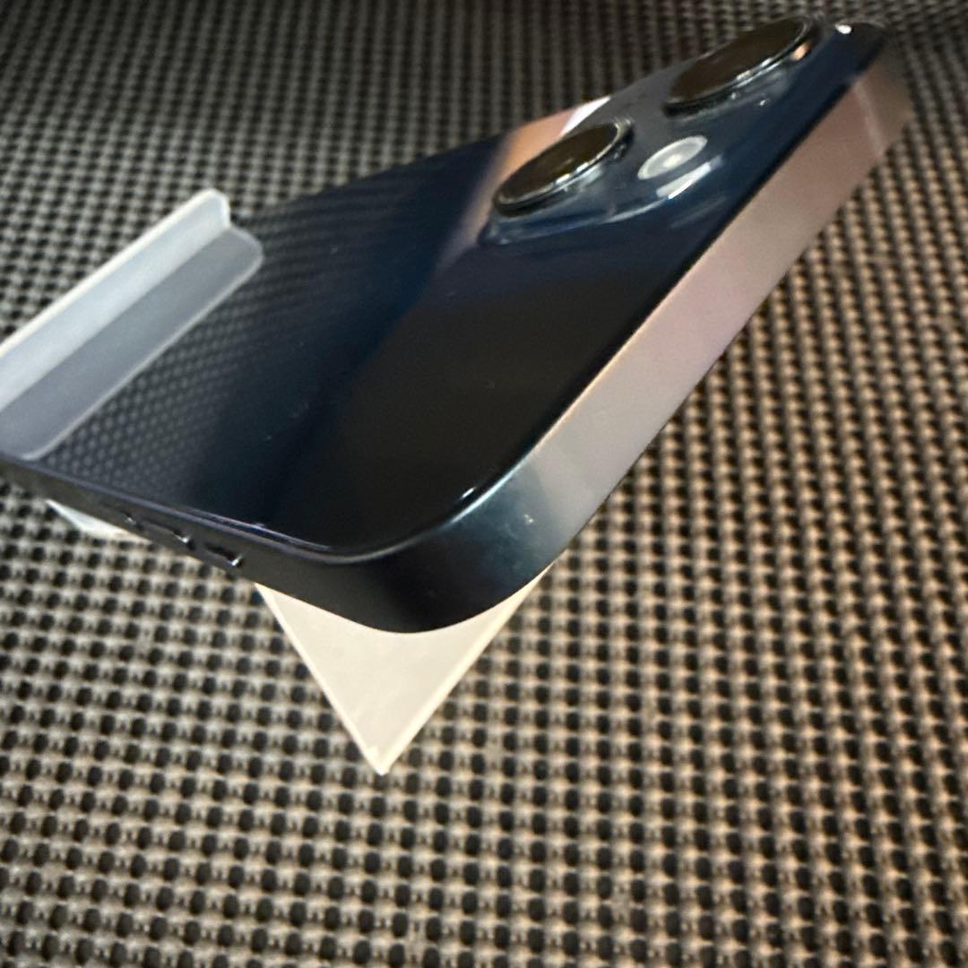 iPhone14 128GB ミッドナイト SIMフリー バッテリー84%