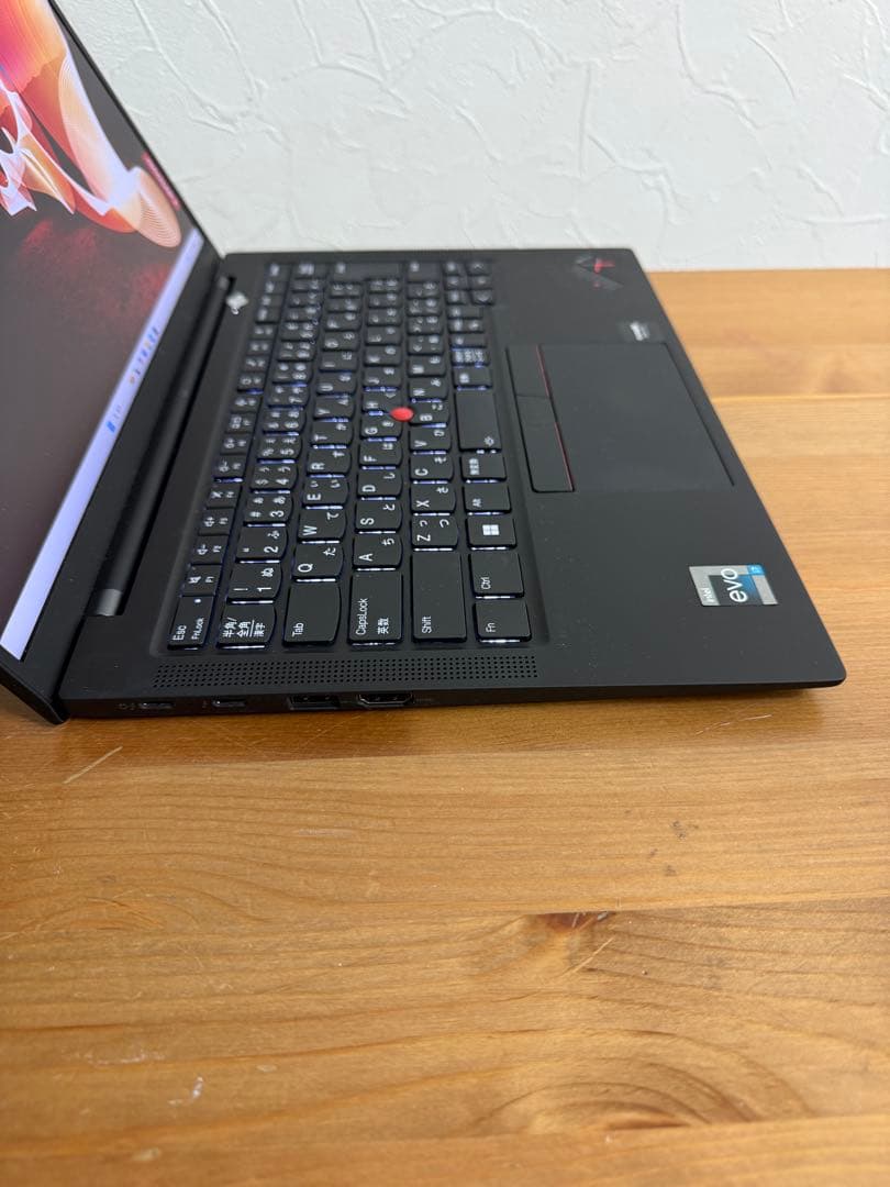 高性能ThinkPad X1 Carbon i7-1260P 16GB 1TB