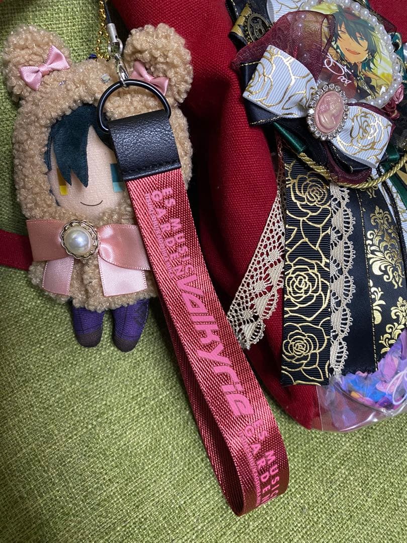 あんさんぶるスターズ 影片みか 痛バッグ 缶バッジ - メルカリ