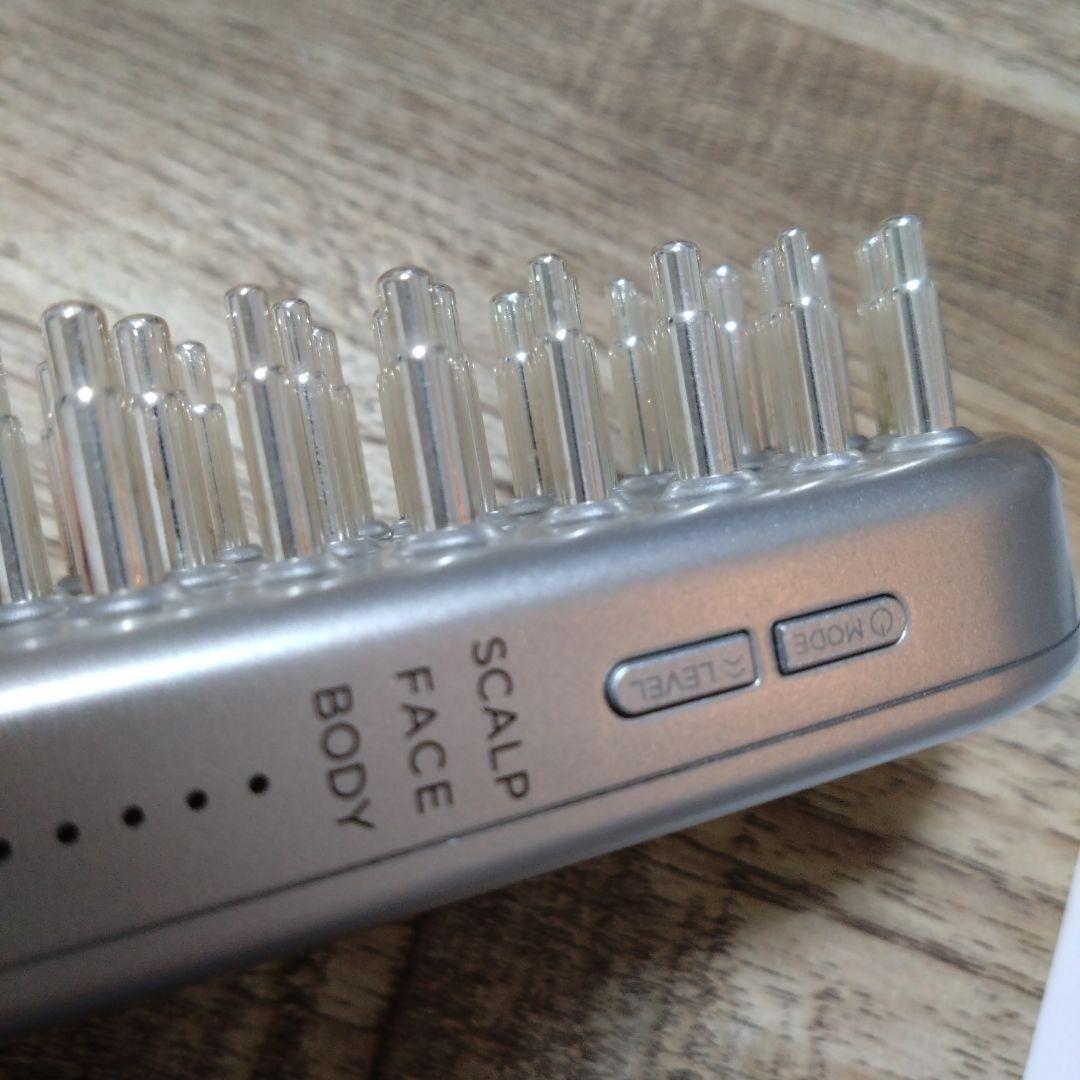 SALONIA EMS LIFT BRUSH リフトブラシ　電気ブラシ