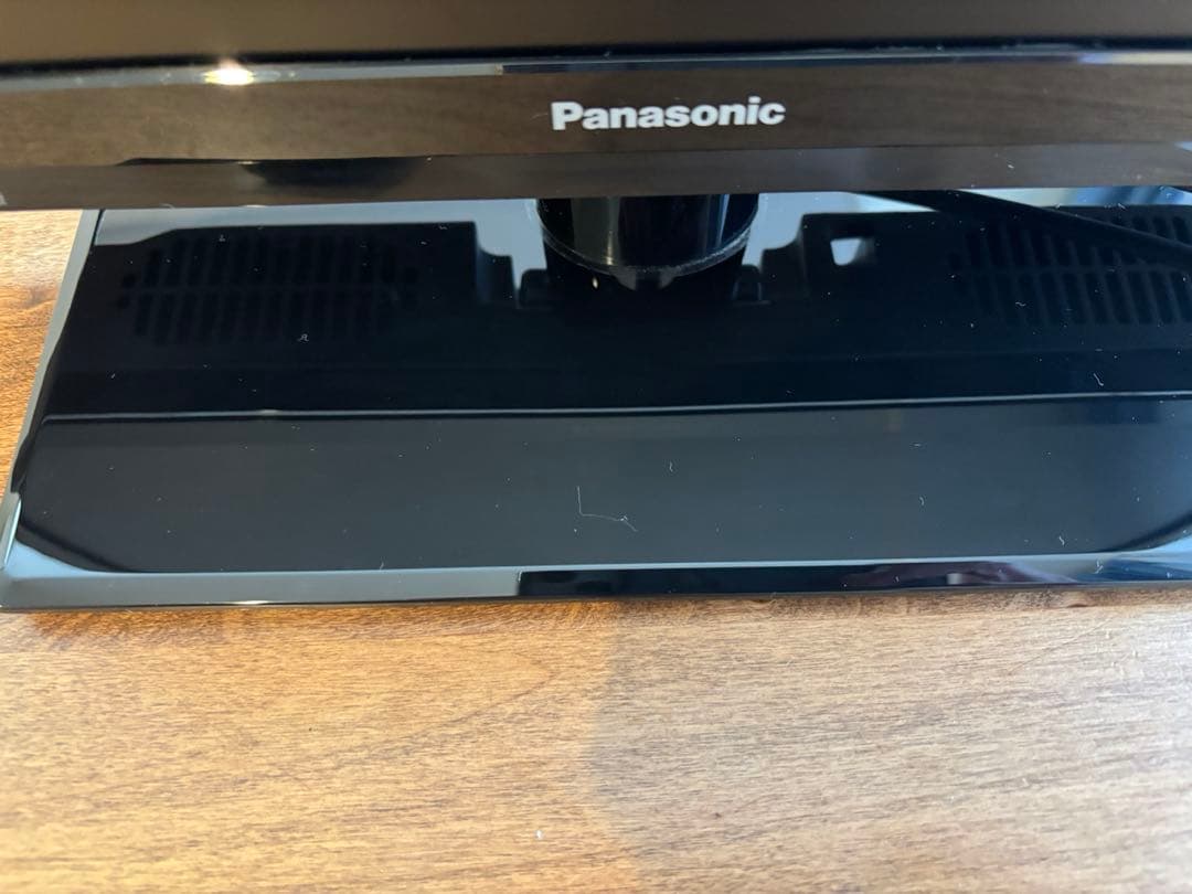 美品　Panasonic VIERA TH-19C300 19V型液晶テレビ