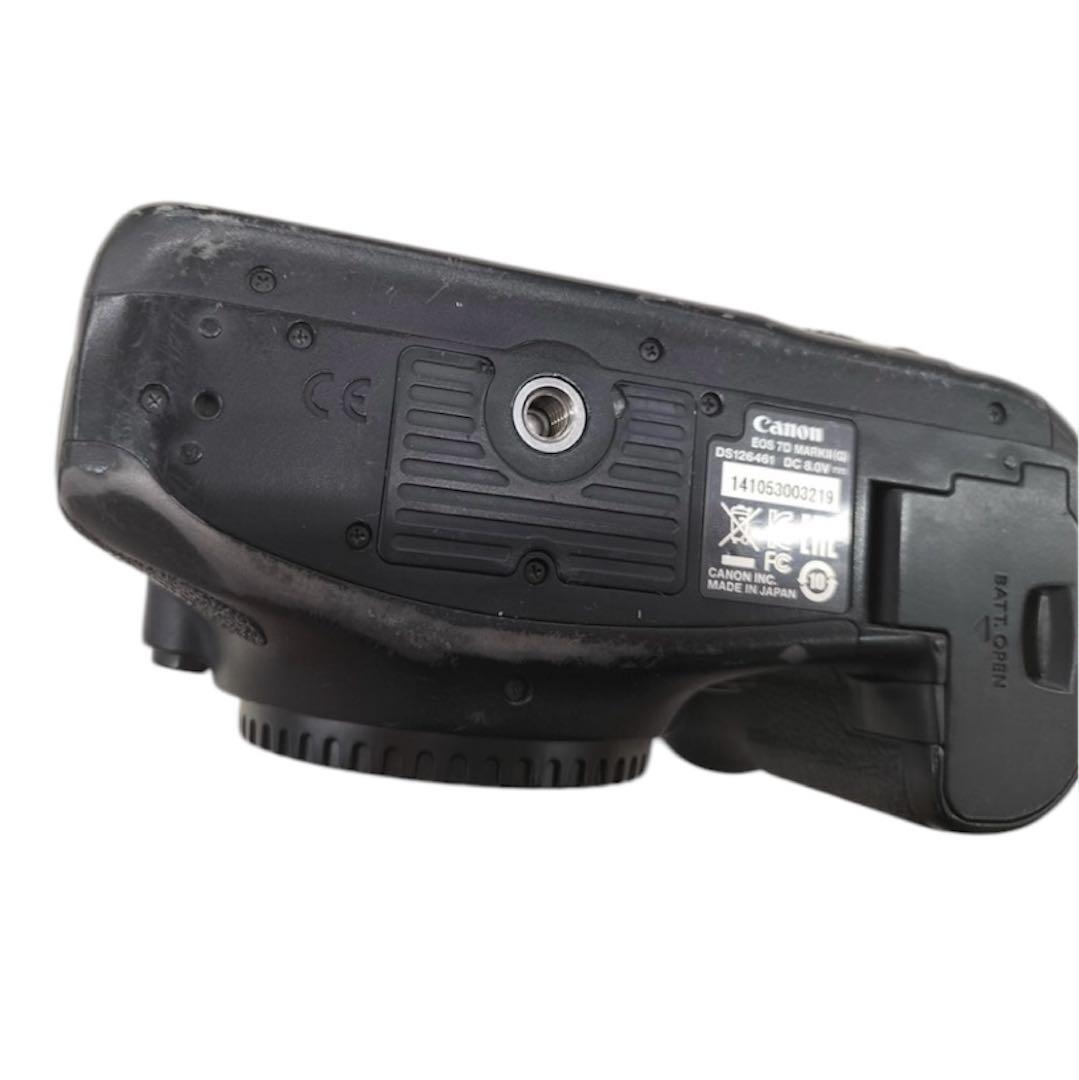 一眼レフカメラ Canon EOS 7D Mark II標準&望遠レンズセット