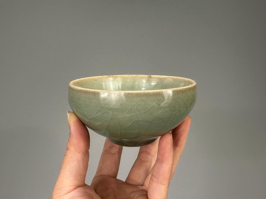 中国美術 龍泉窯 青磁茶杯 煎茶碗 貫入 盃 唐物 - メルカリ