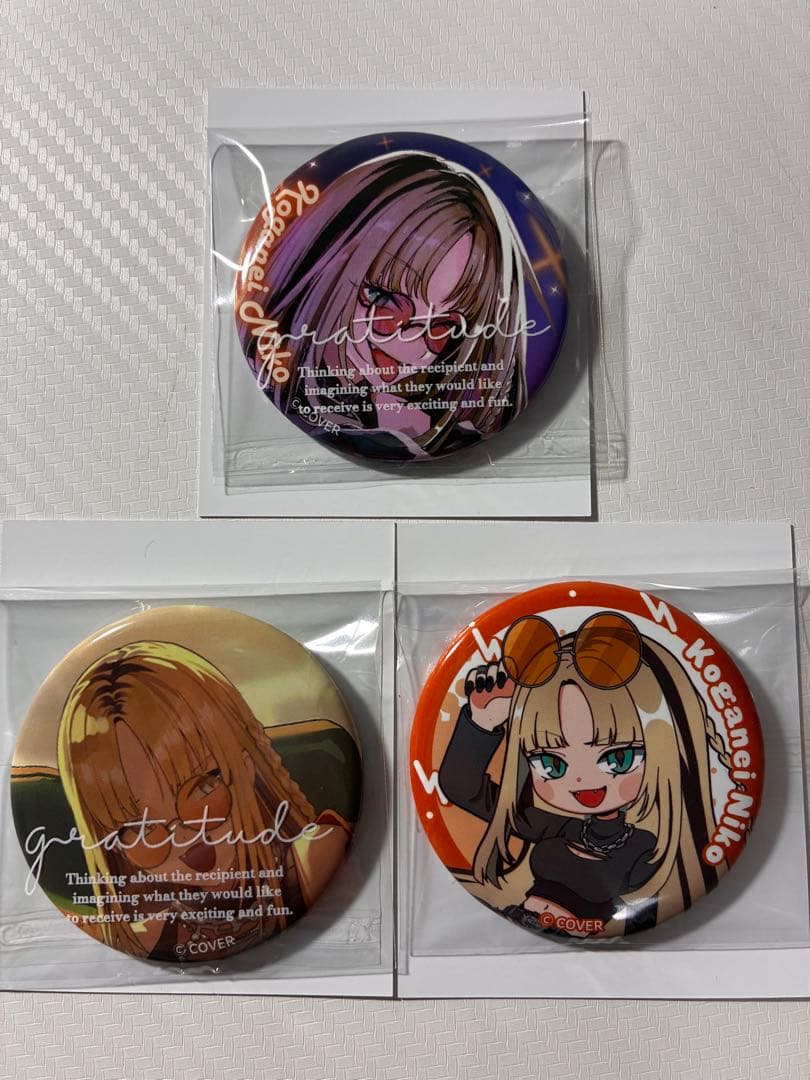 虎金妃笑虎 ランダム缶バッジ 3種 FLOW GLOW's MIXTAPE 03 - メルカリ