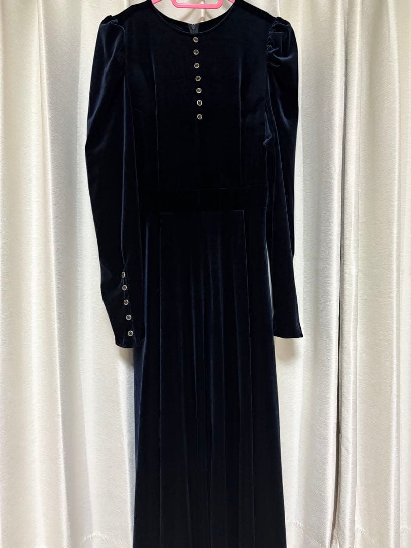 ヴァンパイア クラシカルボタンドレス foufou ベロアワンピース - メルカリ