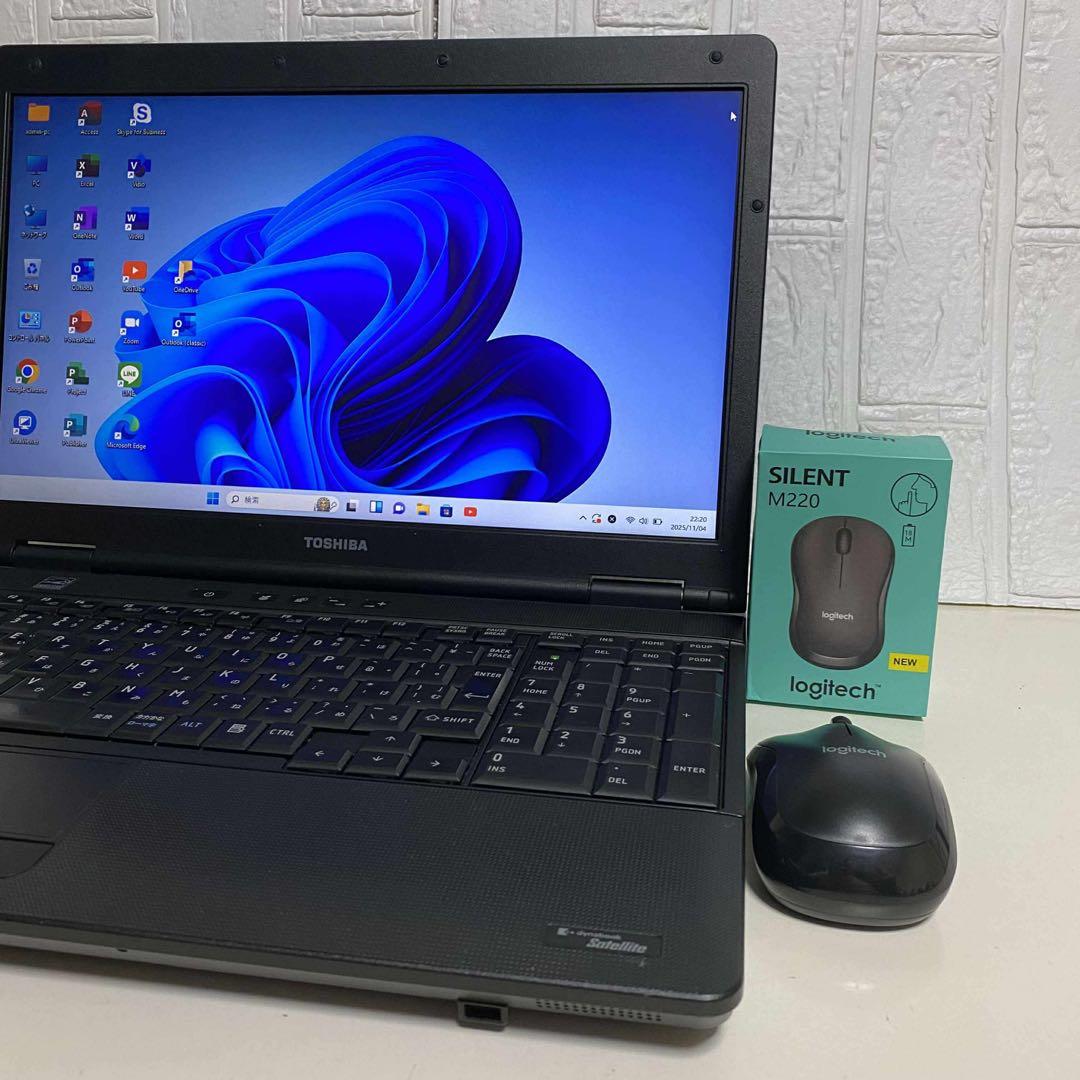 Windows11 オフィス2024年Corei7 SSD メモリ16GB 東芝